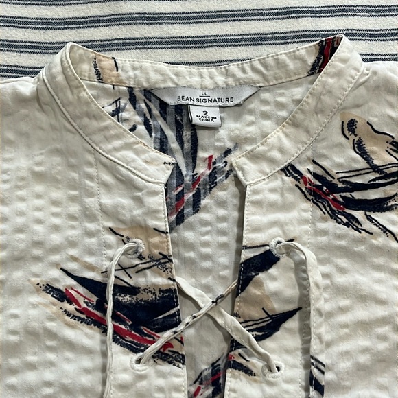 LL Bean Signature Sail Boat Blouse Top Tie Front Seersucker Cotton Size 2 - Picture 3 of 11